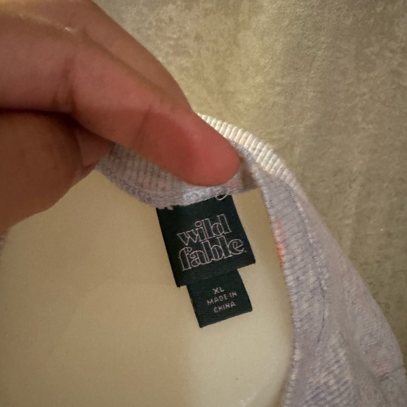 Wild Fable Gray Fitted Crop Tank Top - Picture 3 of 3